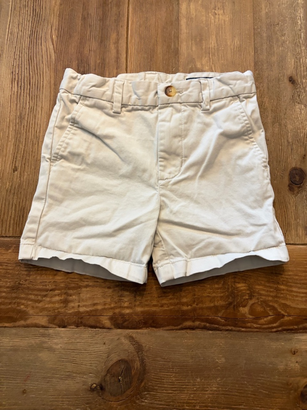 Vineyard Vines Toddler Boys Breaker Chino Shorts – Stone/Khaki – 4T